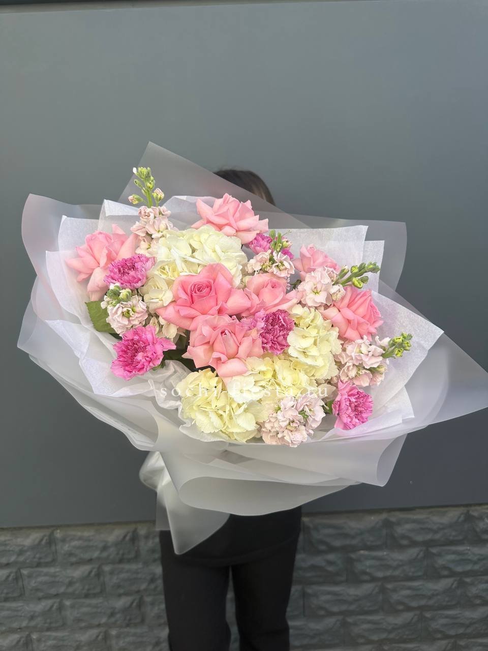  Букет "Amable" с доставкой в Нижнем Новгороде