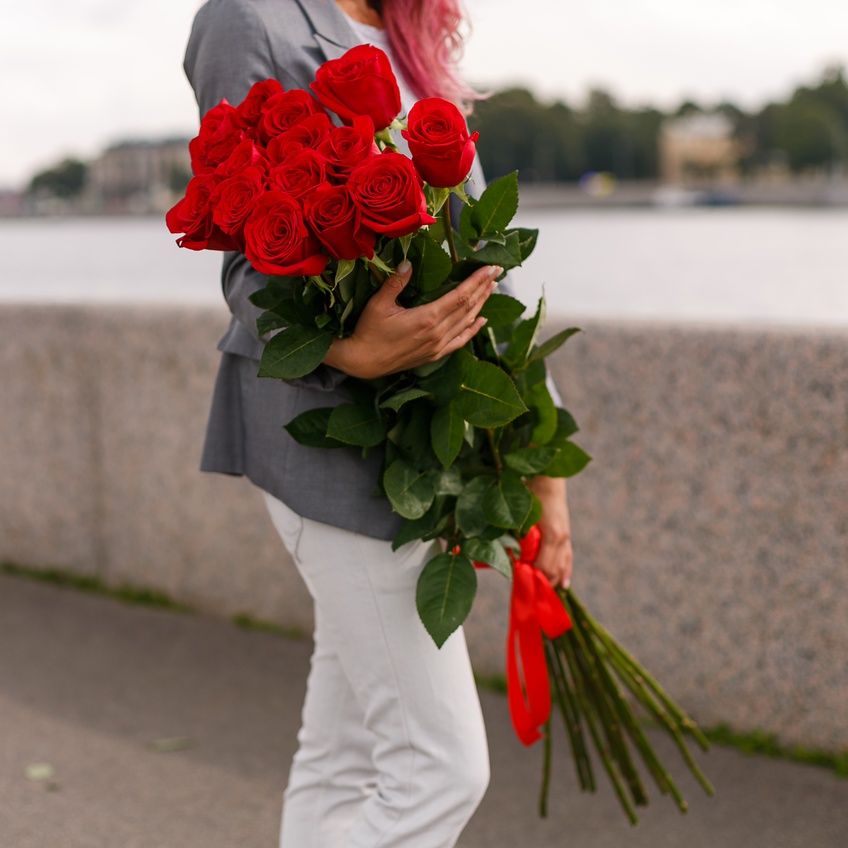 15 метровых голландских роз в Нижнем Новгороде