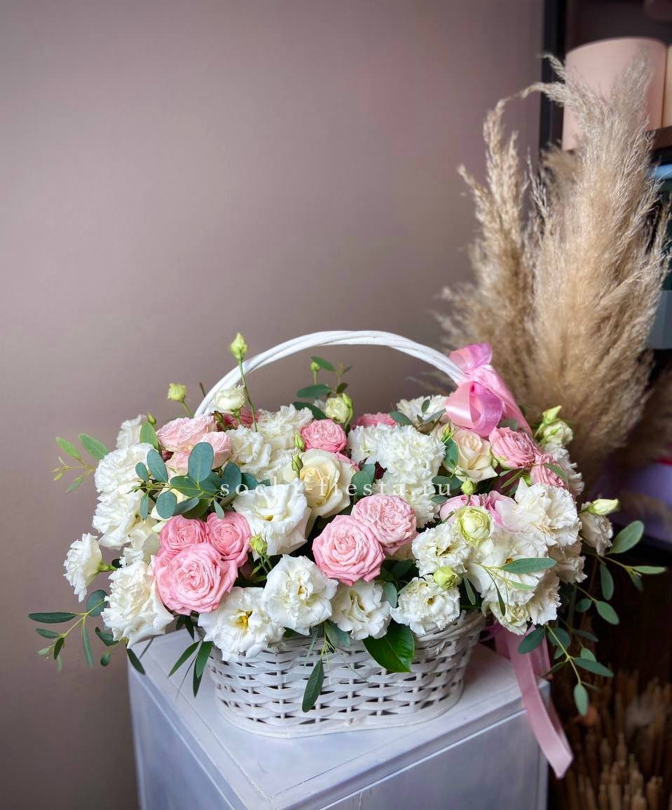 Цветочная корзина "Pinky-White" в Нижнем Новгороде