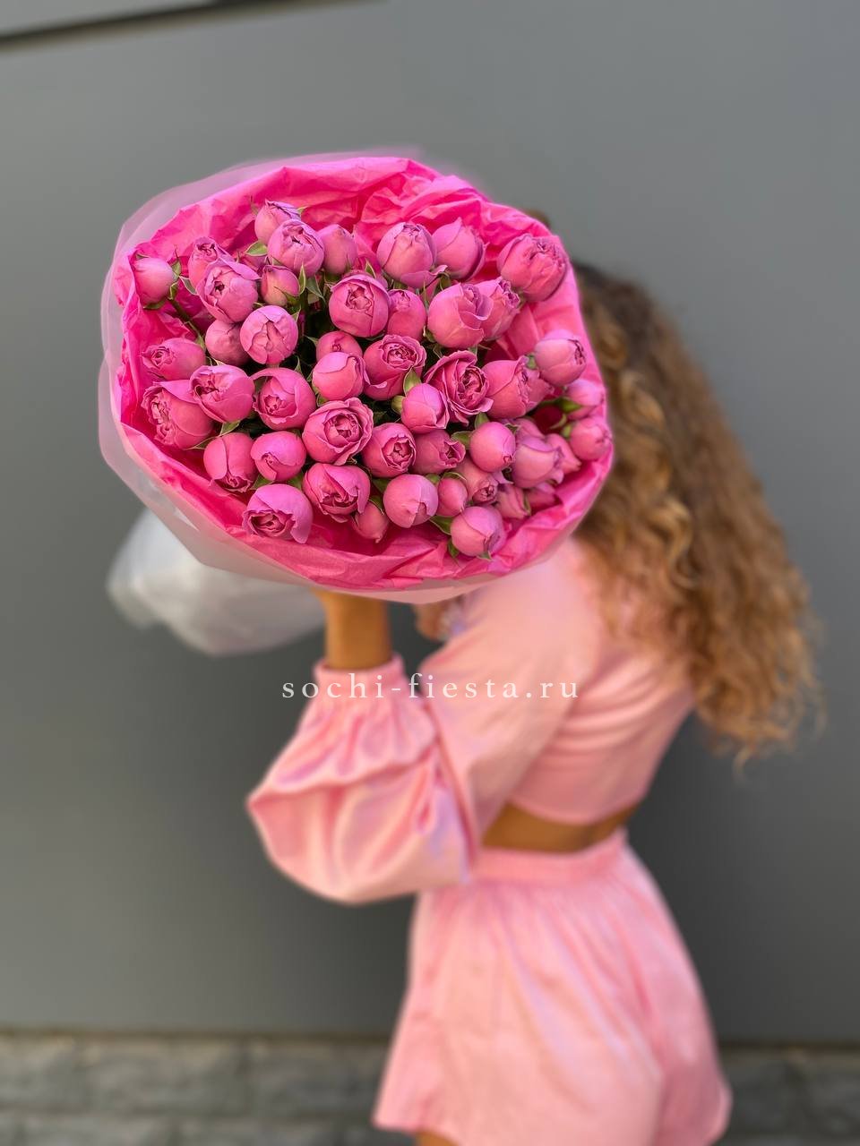 Букет из пионовидных роз Cute в Нижнем Новгороде