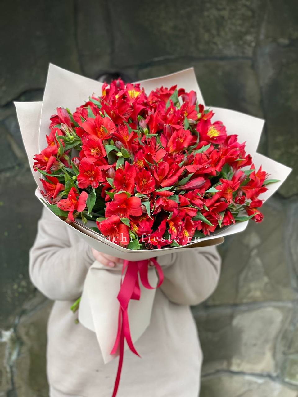 51 альстромерия в Нижнем Новгороде