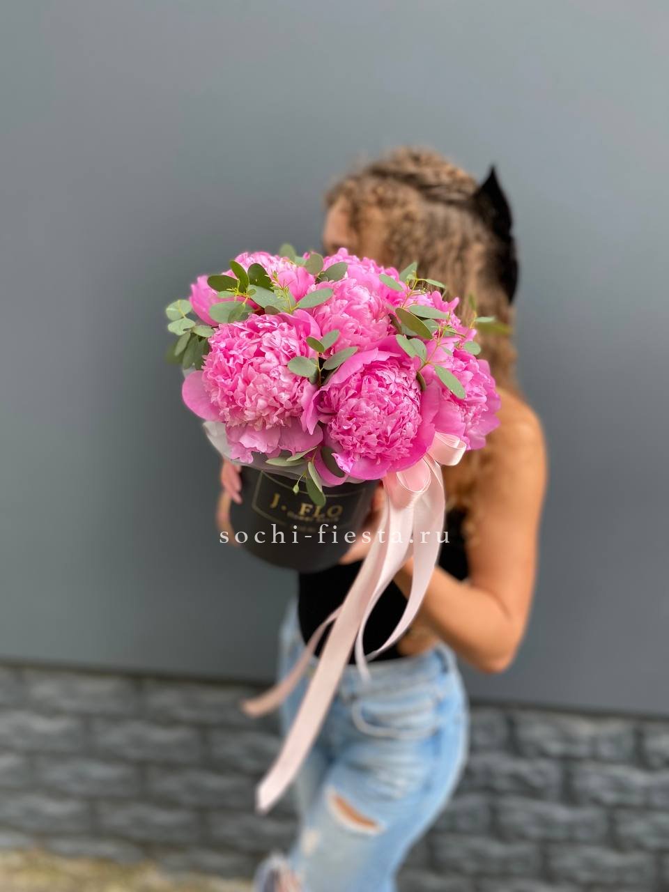 Дизайнерский цилиндр "Flemmi" в Нижнем Новгороде