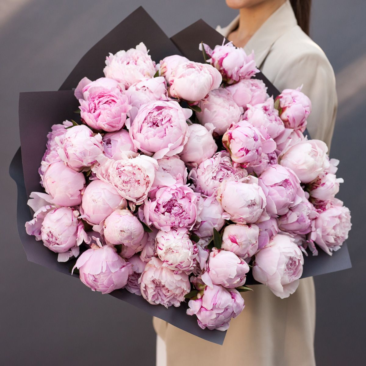 Пионы BLVCK в Нижнем Новгороде