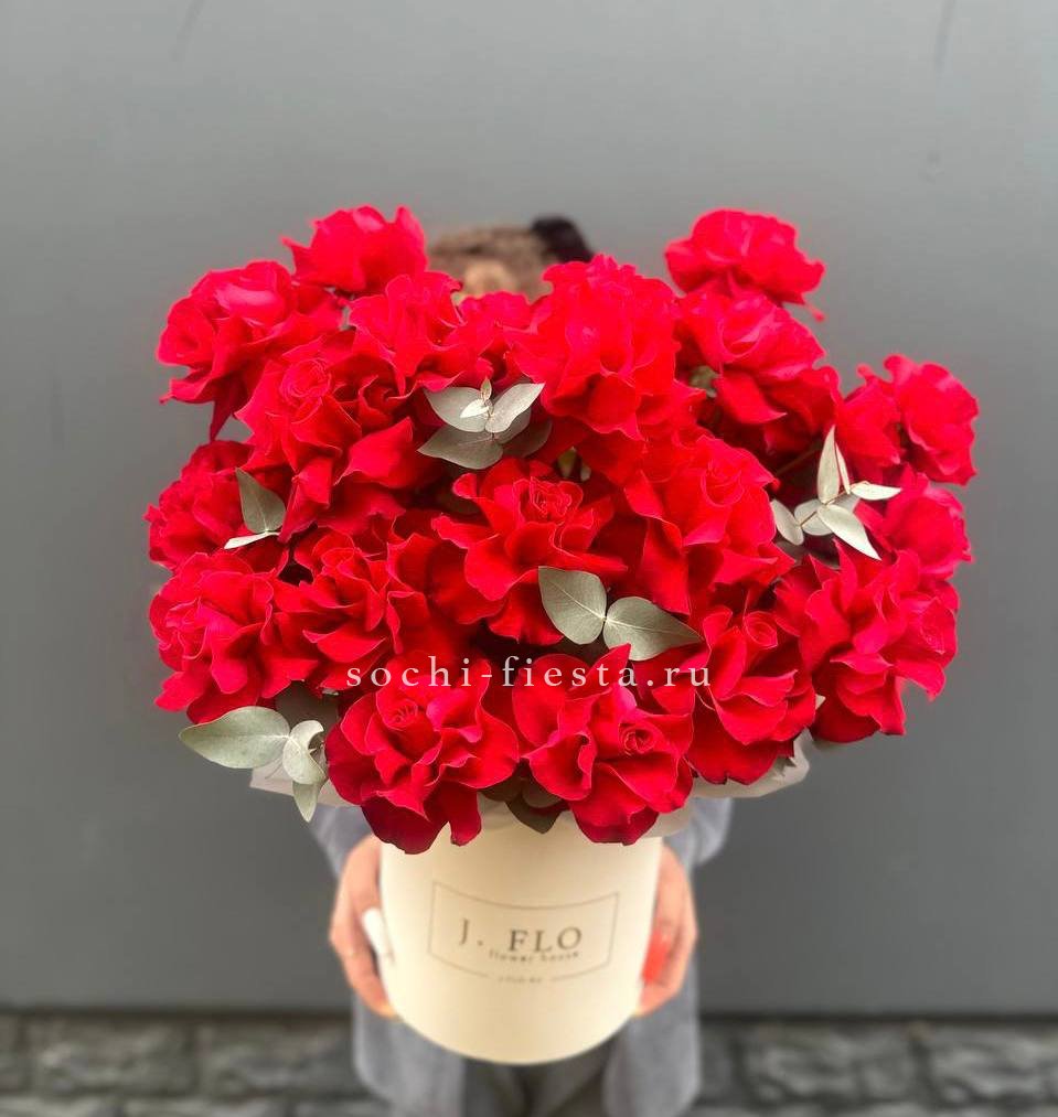 35 Французских роз в боксе в Нижнем Новгороде