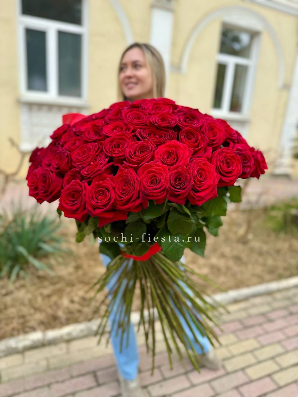 101 голландская роза в Нижнем Новгороде