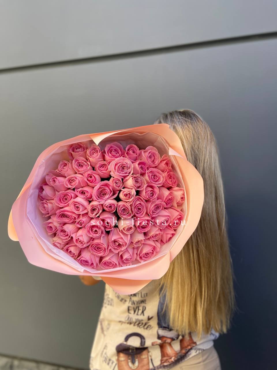 55 розовых роз в Нижнем Новгороде