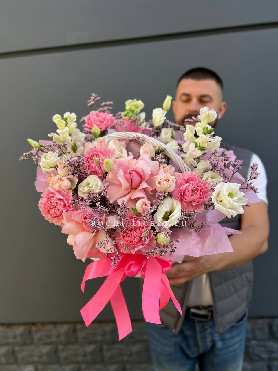 Цветочная корзина №1 в Нижнем Новгороде