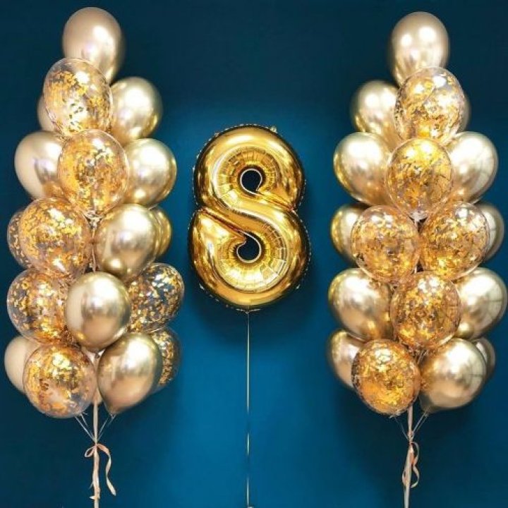 Цифра с фонтанами шаров  в Нижнем Новгороде