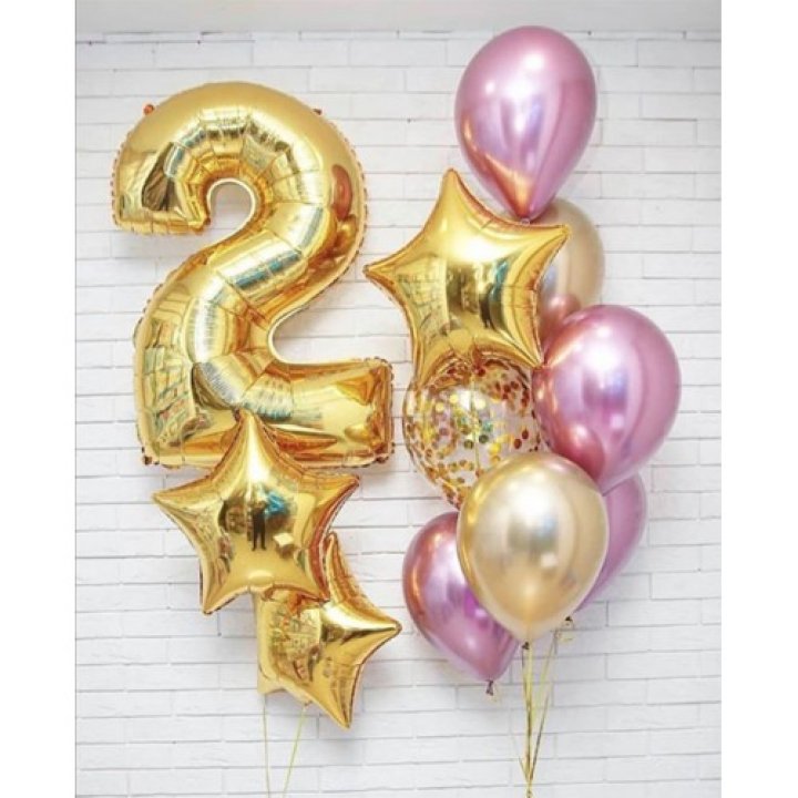 Цифра с фонтанами шаров  в Нижнем Новгороде