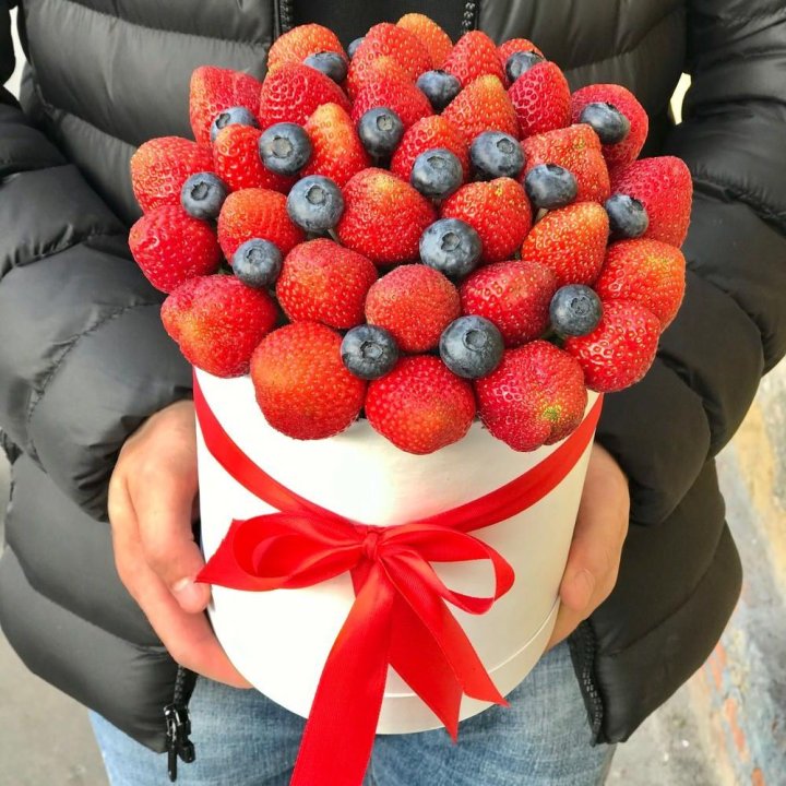 Клубничный бокс №3 в Нижнем Новгороде