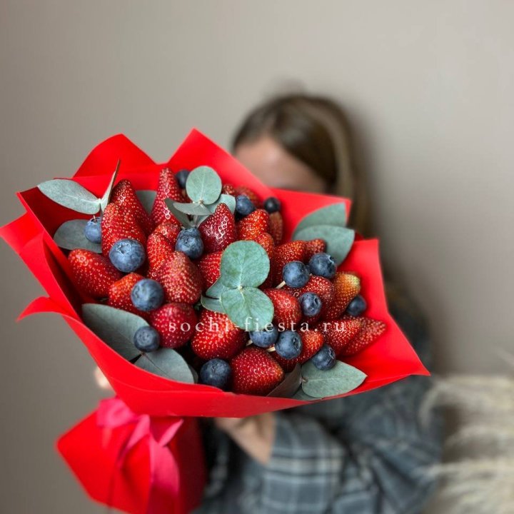 Клубничный бум №1 в Нижнем Новгороде