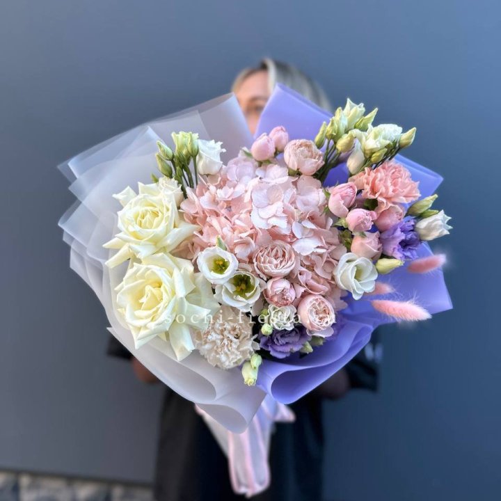 Букет "Виолет дрим" в Нижнем Новгороде