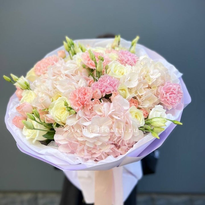 Букет "Люксембург" в Сириусе