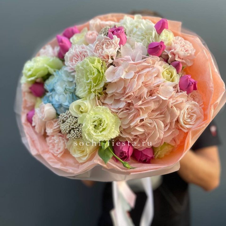  Букет  "Глянец" в Сириусе