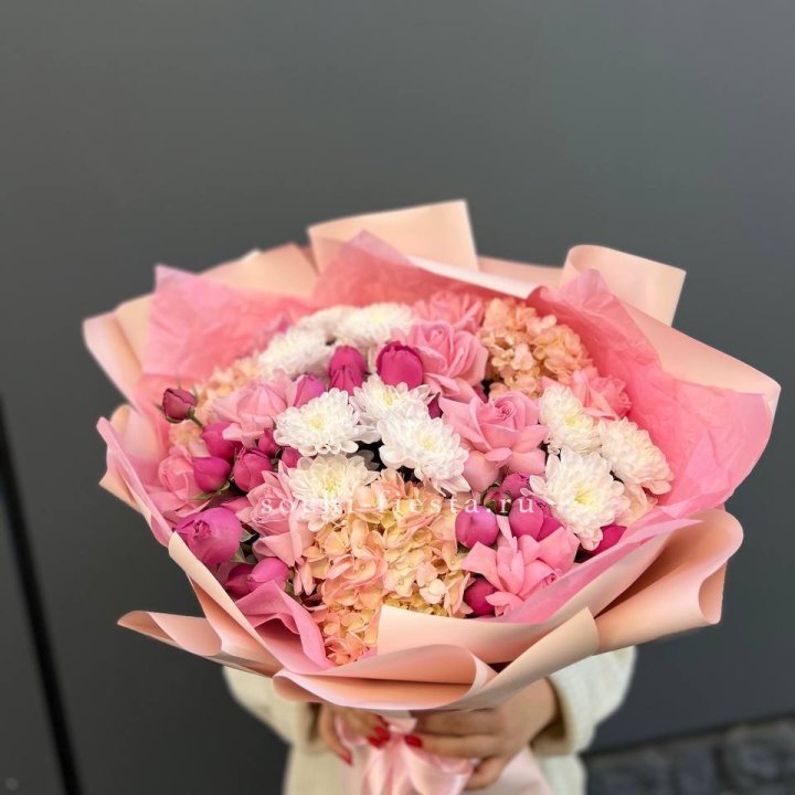 Букет "Нежное послание" в Сириусе