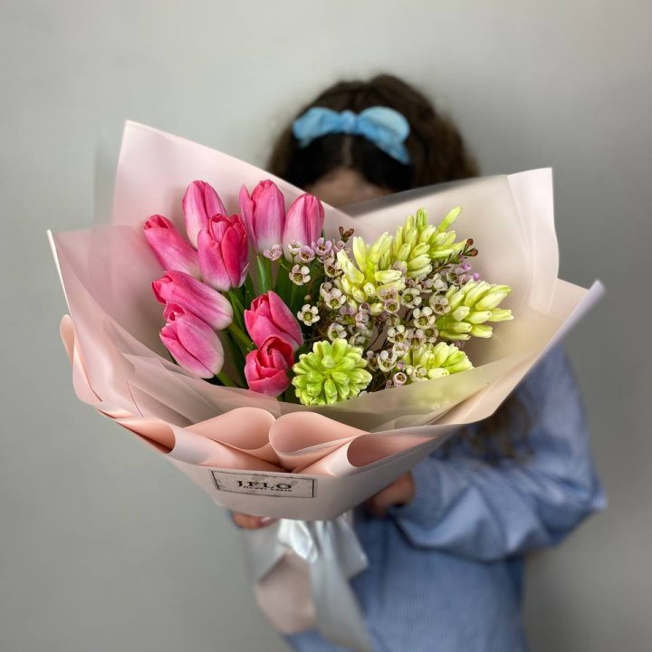  Дуо тюльпаны и гиацинты в Сириусе