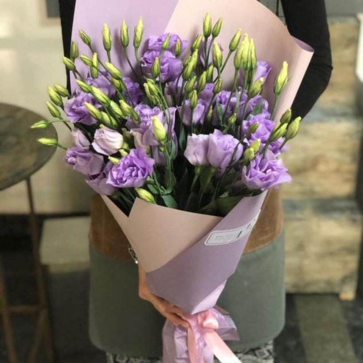 Букет эустом "Лило" в Сириусе