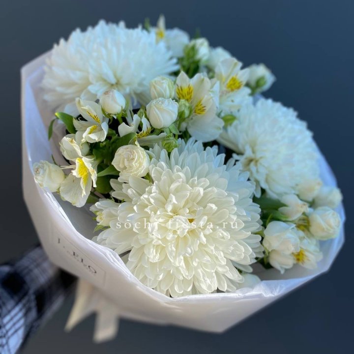 Букет из хризантем "Миранда" в Нижнем Новгороде