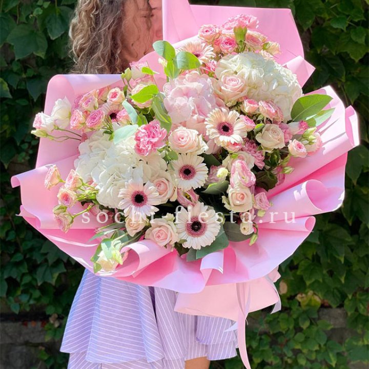 Сборный букет №3 в Нижнем Новгороде