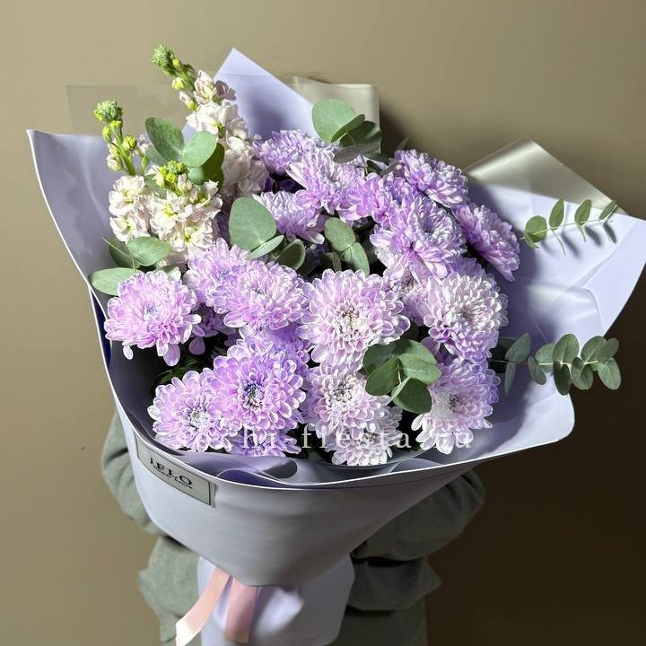 Дуо хризантема и маттиола в Сириусе