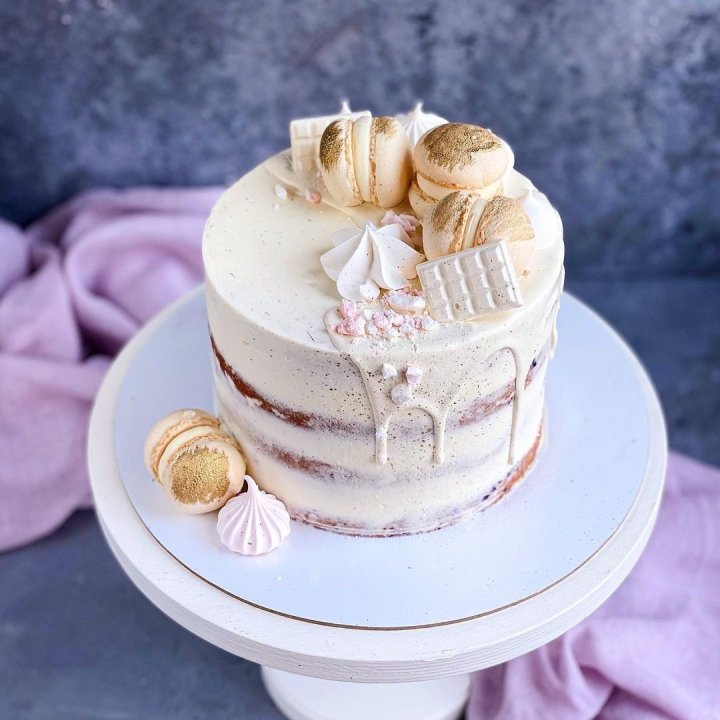 Торт "Бизе" в Сириусе