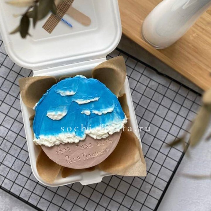 Бенто-торт "Для тебя это небо" в Сириусе