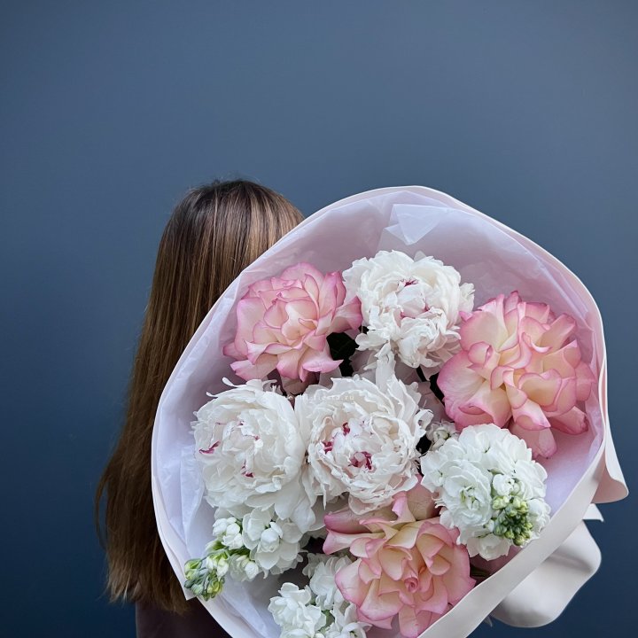  Букет "Кени" в Сириусе