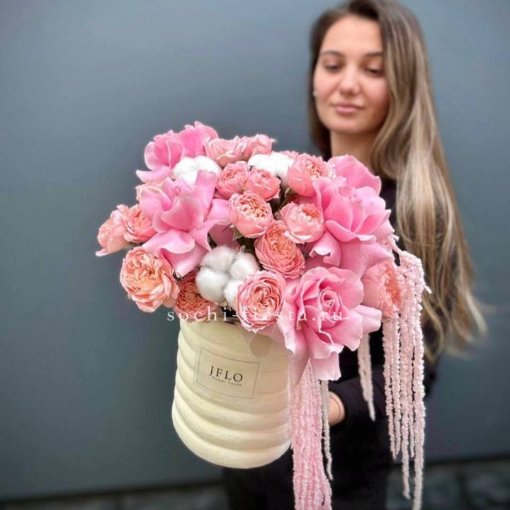 Дизайнерский бокс "Барби" в Сириусе