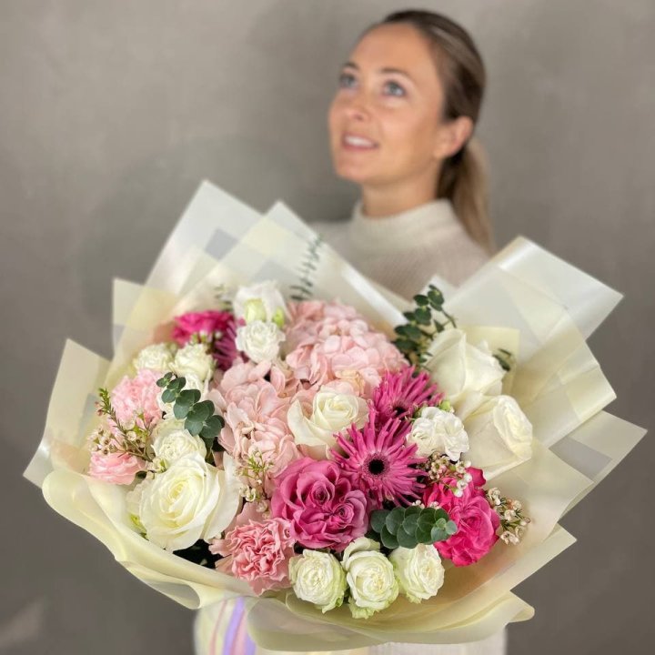 Дизайнерский букет "Мелоди" в Сириусе