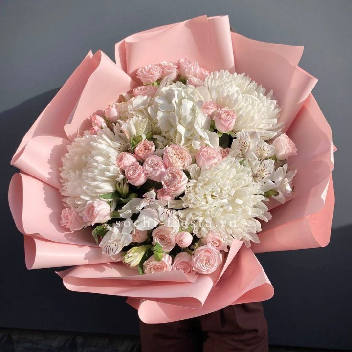  Букет "Джорджи" в Сириусе