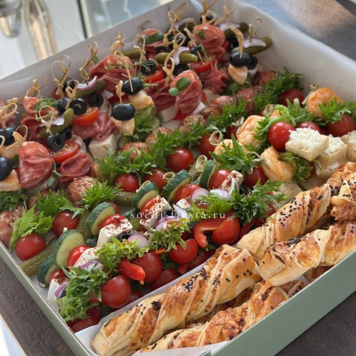 Бокс «Пикник» в Сириусе