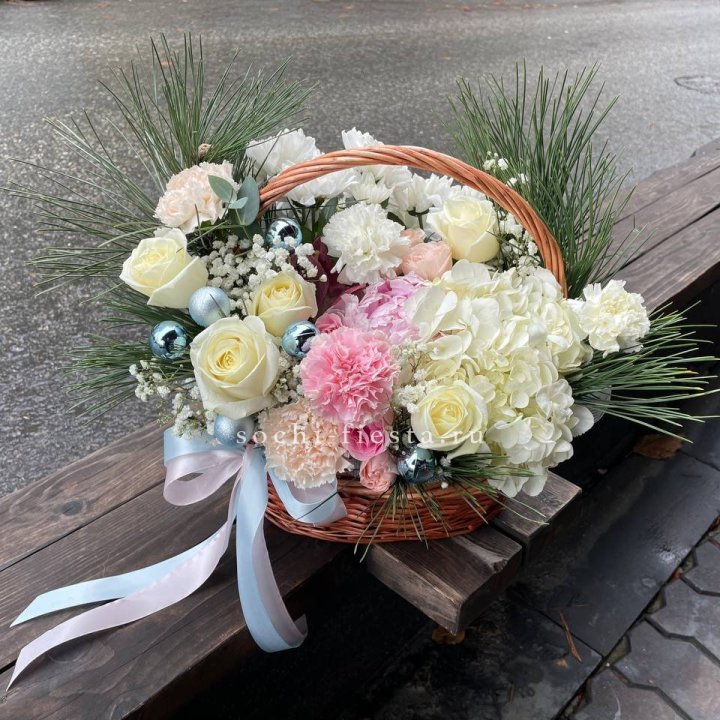 Новогодняя корзина  в Нижнем Новгороде