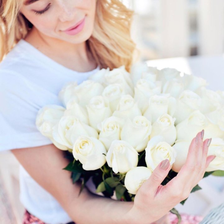 Букет высоких роз "Облака" в Нижнем Новгороде