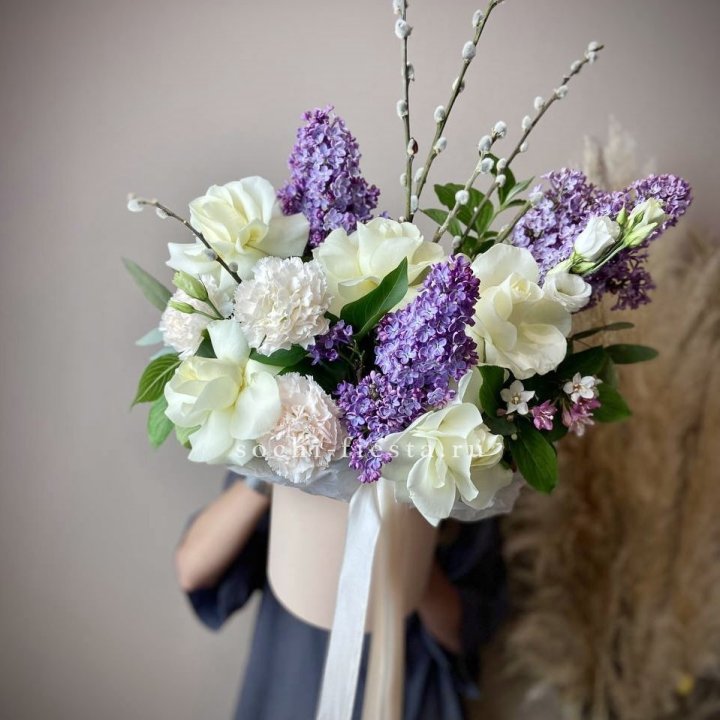 Цветочный бокс "Воскресенье" в Сириусе