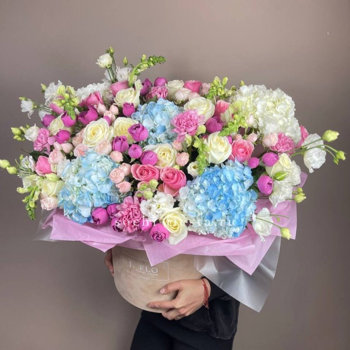 Сборный бокс гигант в Сириусе