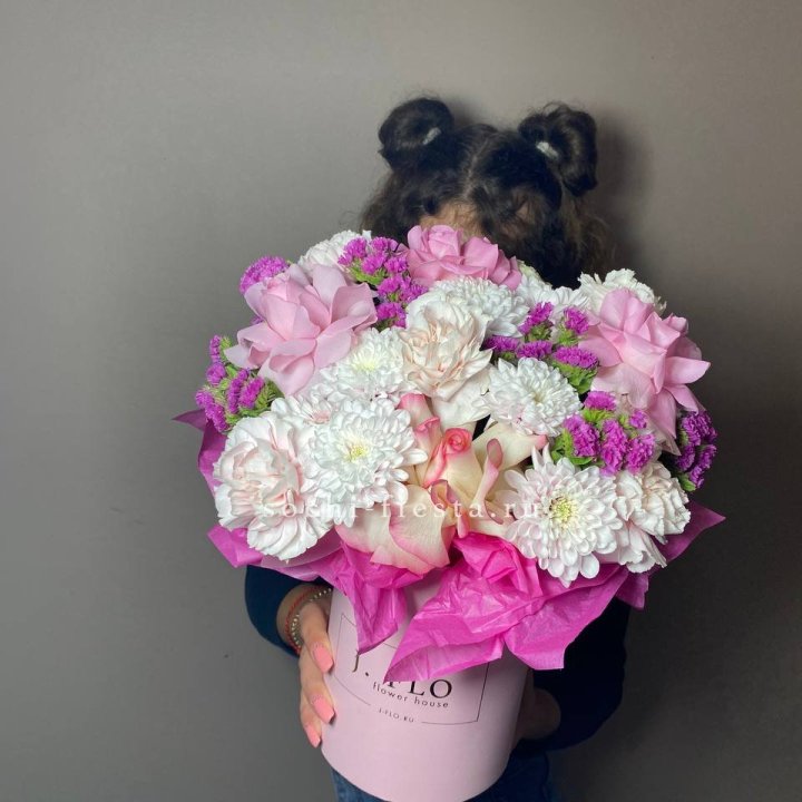  Бокс "Нежная яркость" в Сириусе