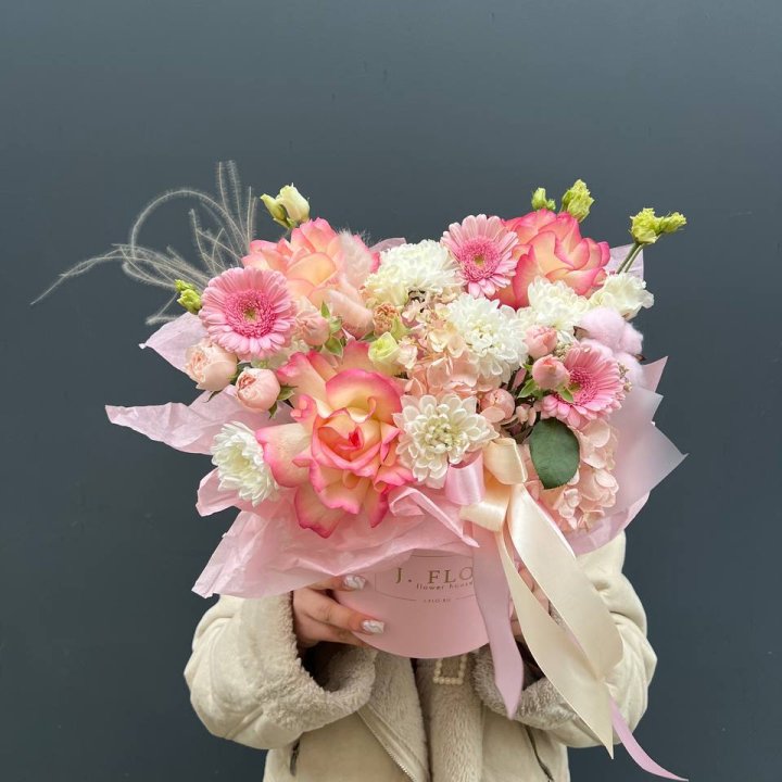 Бокс "Нежный поцелуй" в Сириусе