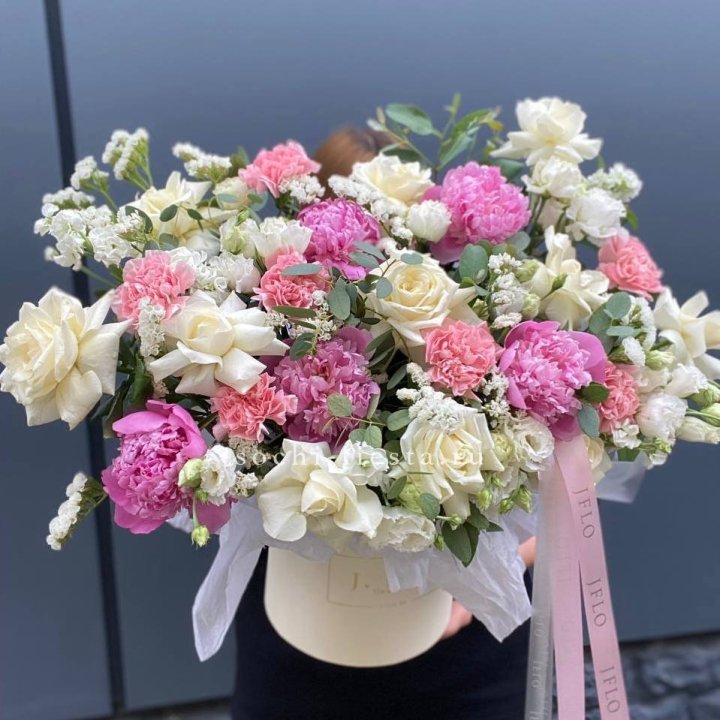 Дизайнерский бокс "Амор этерна" в Нижнем Новгороде