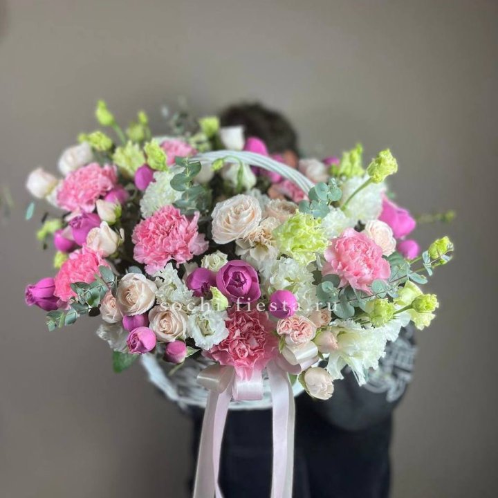 Корзина "Яркая" в Нижнем Новгороде