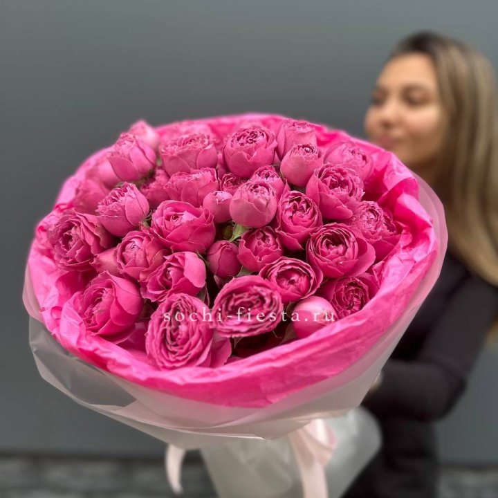 Букет из пионовидных роз  в Нижнем Новгороде