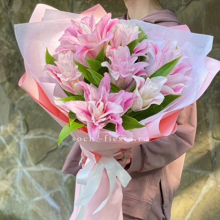 Букет пионовидных лилий №2 в Нижнем Новгороде