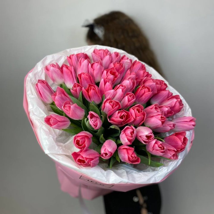 51 розовый тюльпан "Рози" в Сириусе