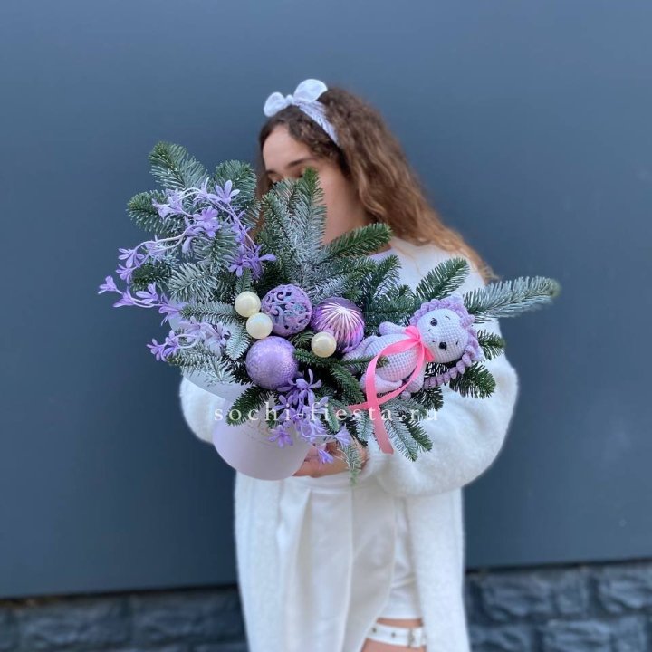 Композиция с единорогом в Сириусе