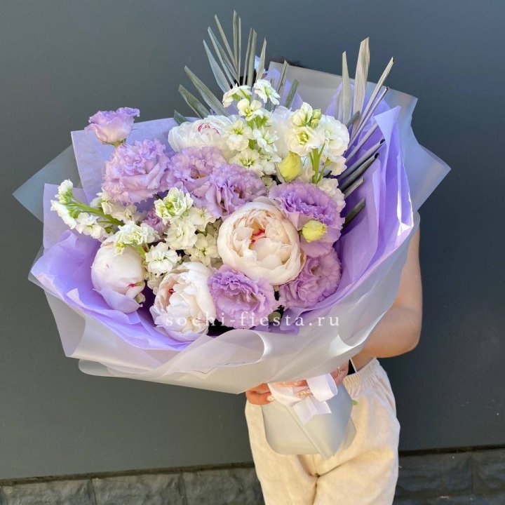  Букет "Лавандовое мороженое" в Сириусе