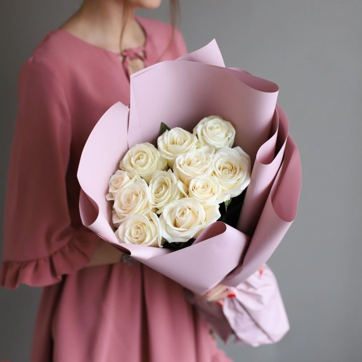 11 белых роз в Нижнем Новгороде