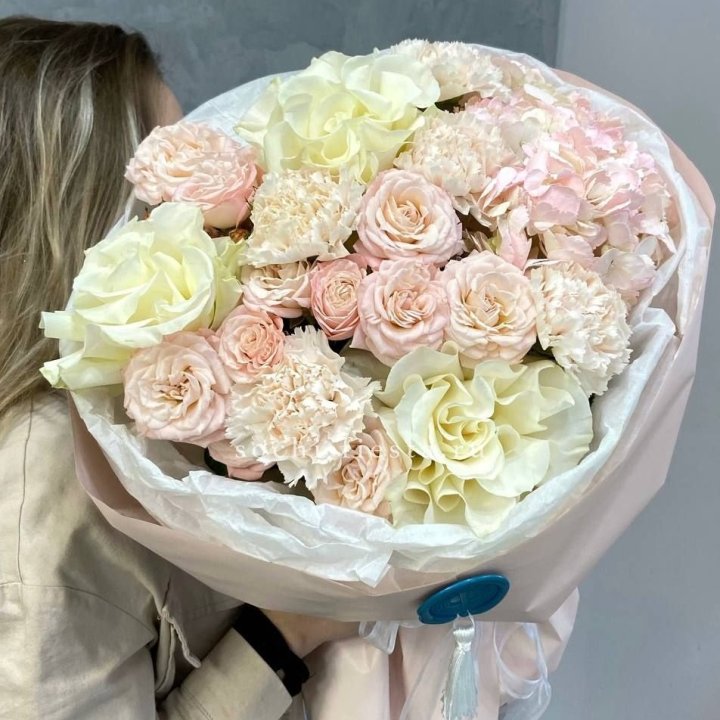 Дизайнерский букет "Джентел" в Нижнем Новгороде