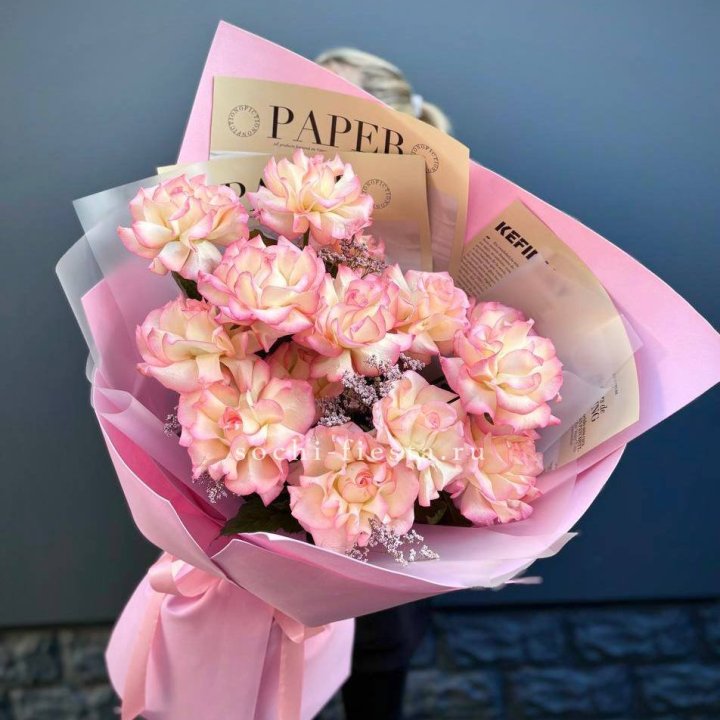 15 французских роз "Джумилия" в Нижнем Новгороде