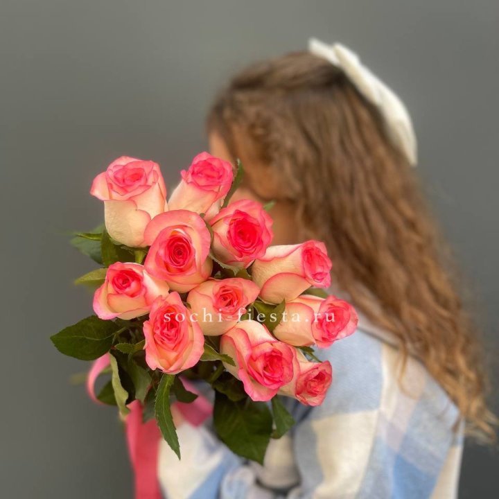 11 роз "Джумилия" в Нижнем Новгороде