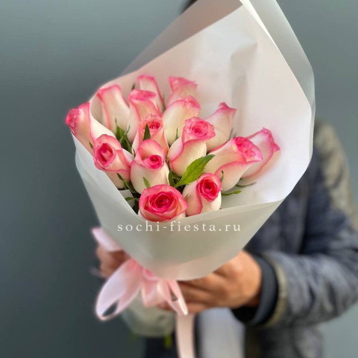 15 роз "Джумилия" в Нижнем Новгороде