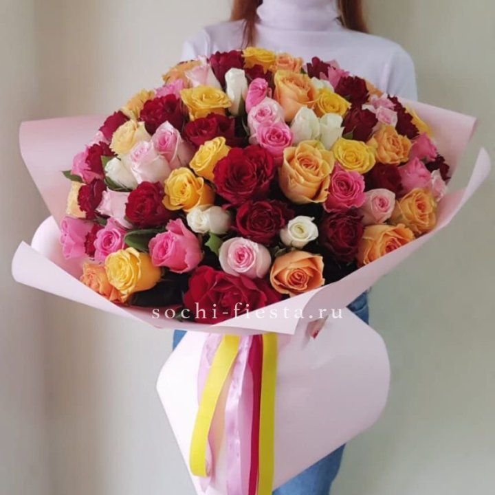 101 роза Кенийский микс "Нежность" в Сириусе